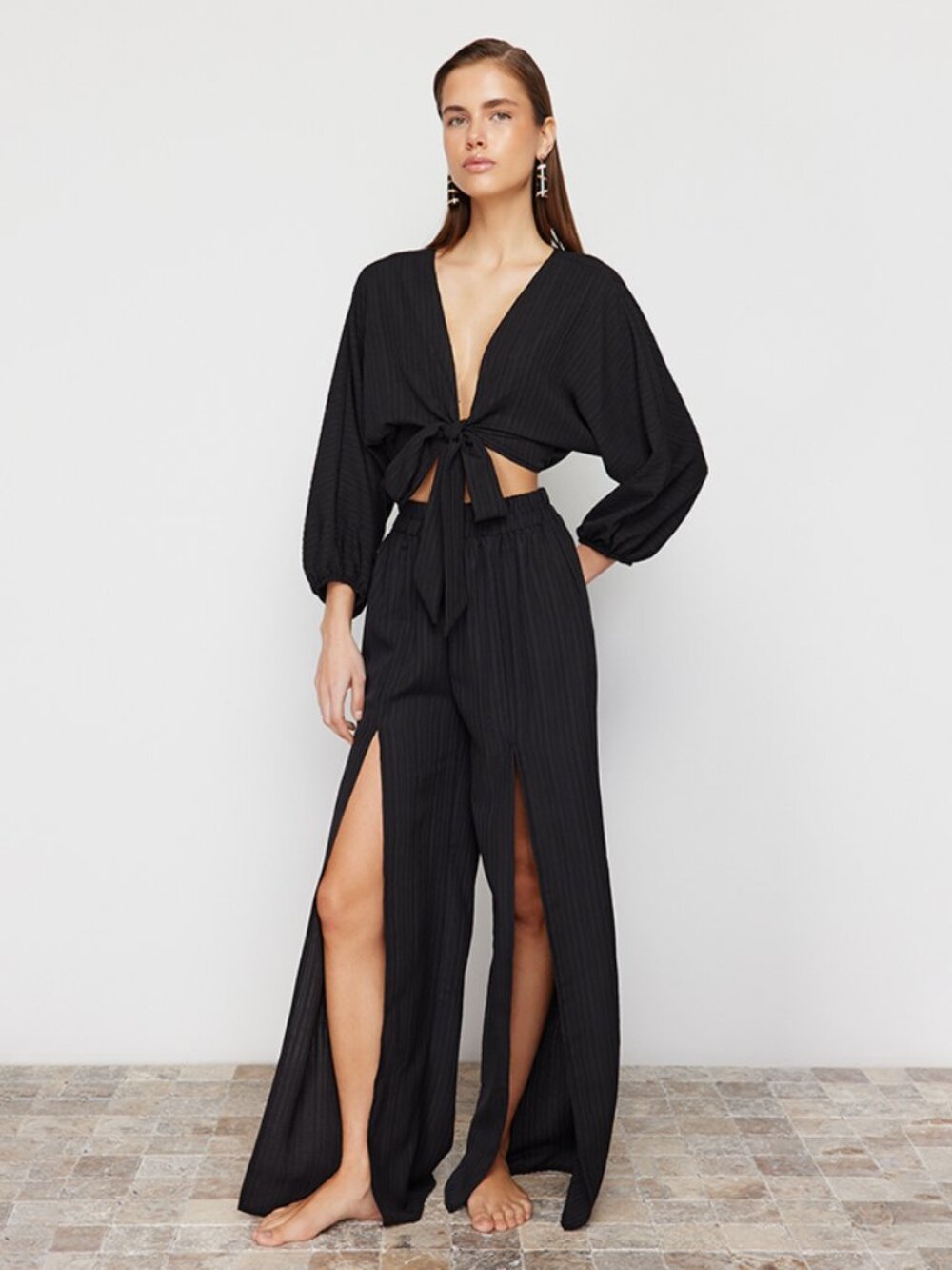 Missguided Cropped Balloon Sleeve Wrap Top Black Size 8